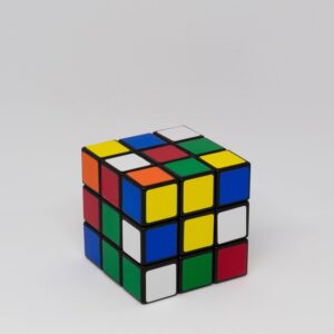 cubo rubik para entrenar el cerebro